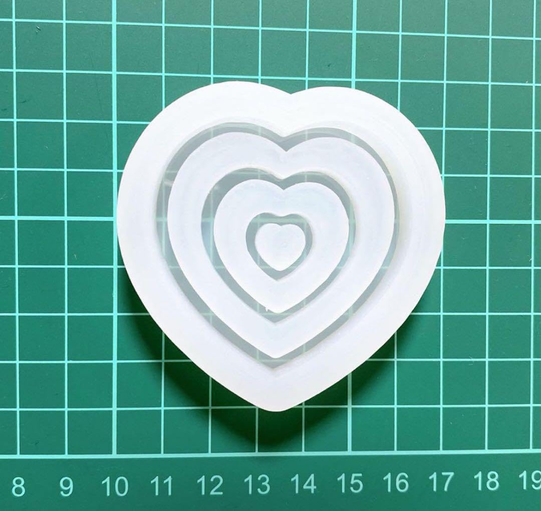 Amazon.co.jp: シリコンモールド トリプルハートシェイカー