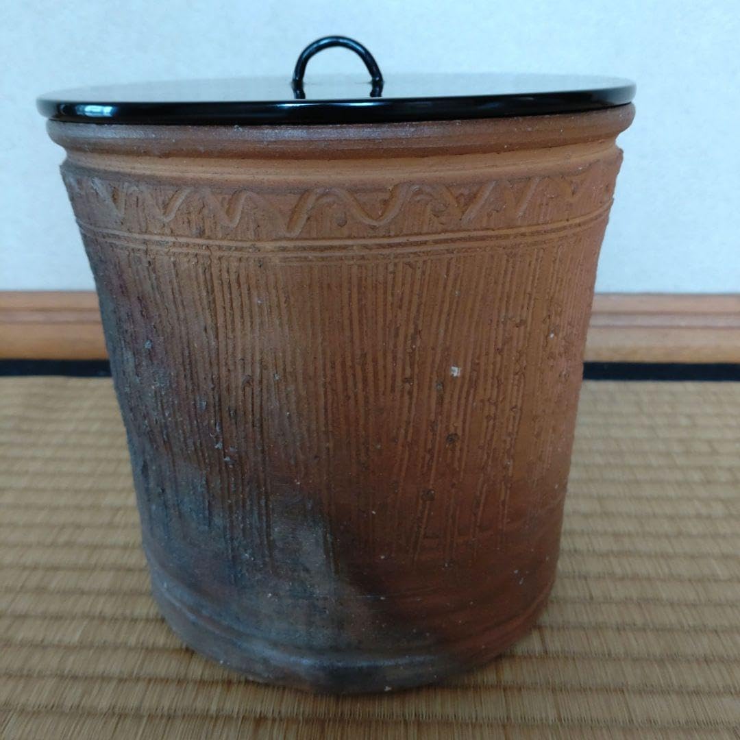 Amazon.co.jp: 水指 出雲焼 楽山焼 裏千家15世鵬雲斎家元箱書 11代空権