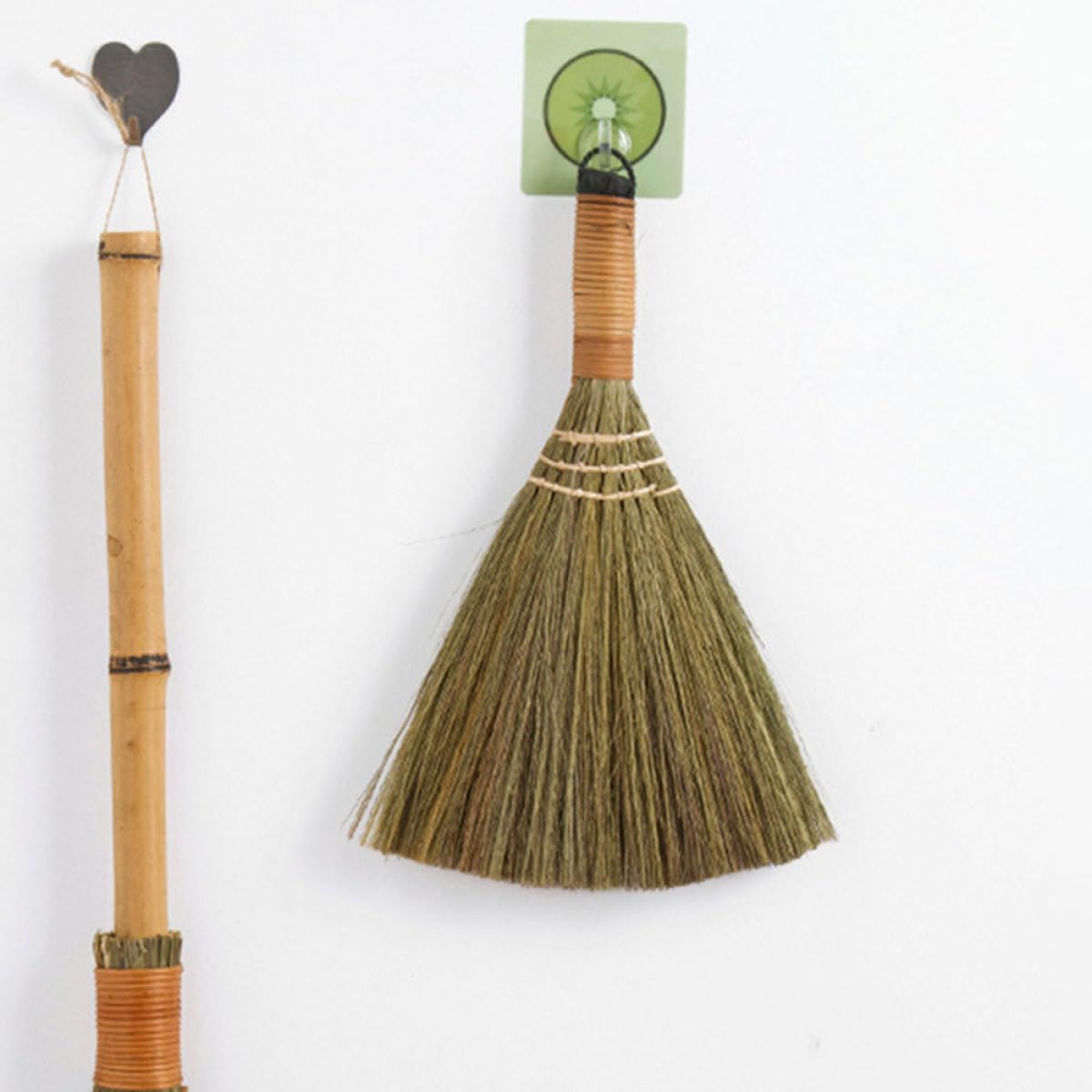 BETOOKY Handheld Wooden Dust Brush Small Desktop Broom 23x30cm Short Handle Manual Sweeping Broom for Household Desk and Kitchen Countertop Cleaning