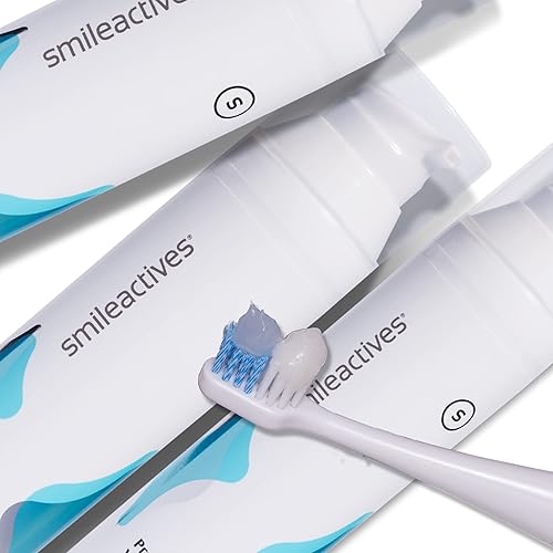 Miniatura 9 de smileactivesOn-the-Go Ultimate Dúo de blanqueamiento e iluminador