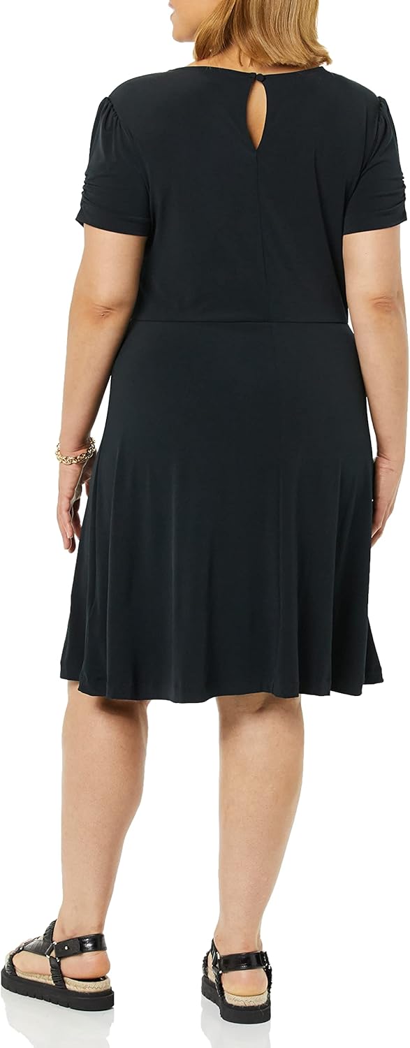 amazon essentials women's gathered short sleeve crew neck a-line dress (available in plus size) large black