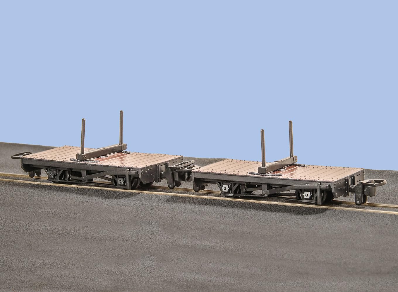 Peco GR-310 4 Wheel Bolster Wagon (2)