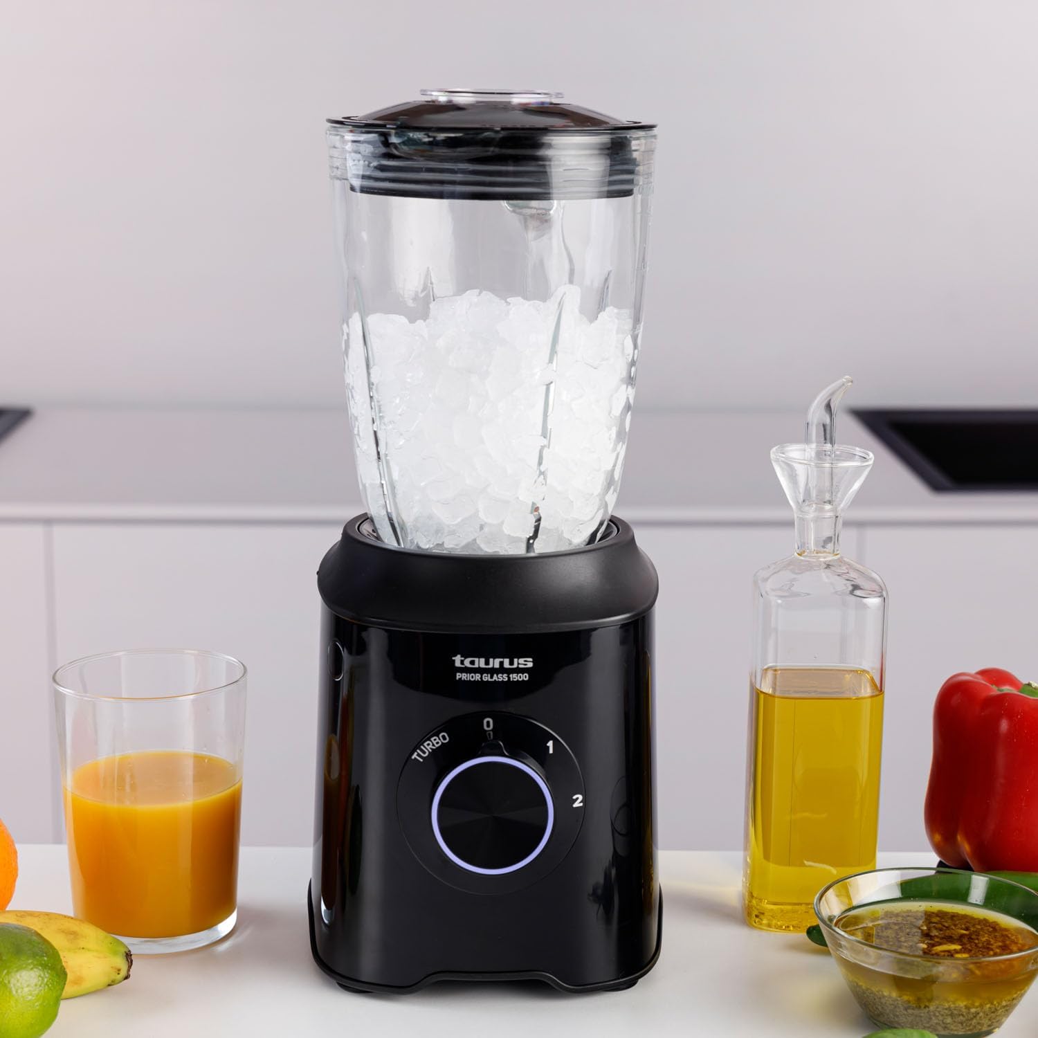 Blender jar filled with ice cubes