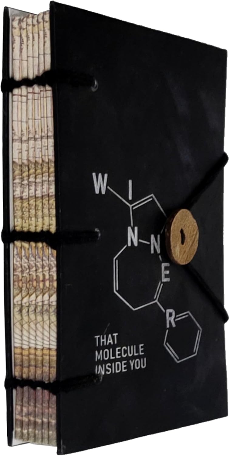 Purpledip Paper Vintage Diary Journal 'Winner': Handmade Paper, Hard Bound, Stretch Elastic Band With Button Closure, Eco Friendly Notepad, 7 * 5 Inches, 144 Unruled Pages (12732)