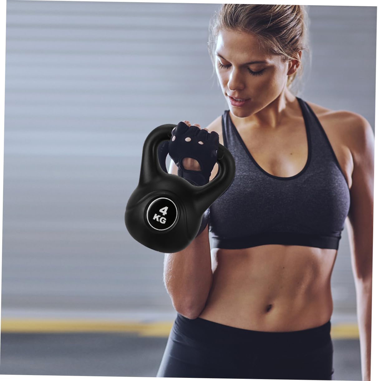 Abaodam 4kg Portable Plastic Kettlebell Black Ergonomic Non- Grip for Travel Fitness Deep Squat Training and Strength Endurance Workouts