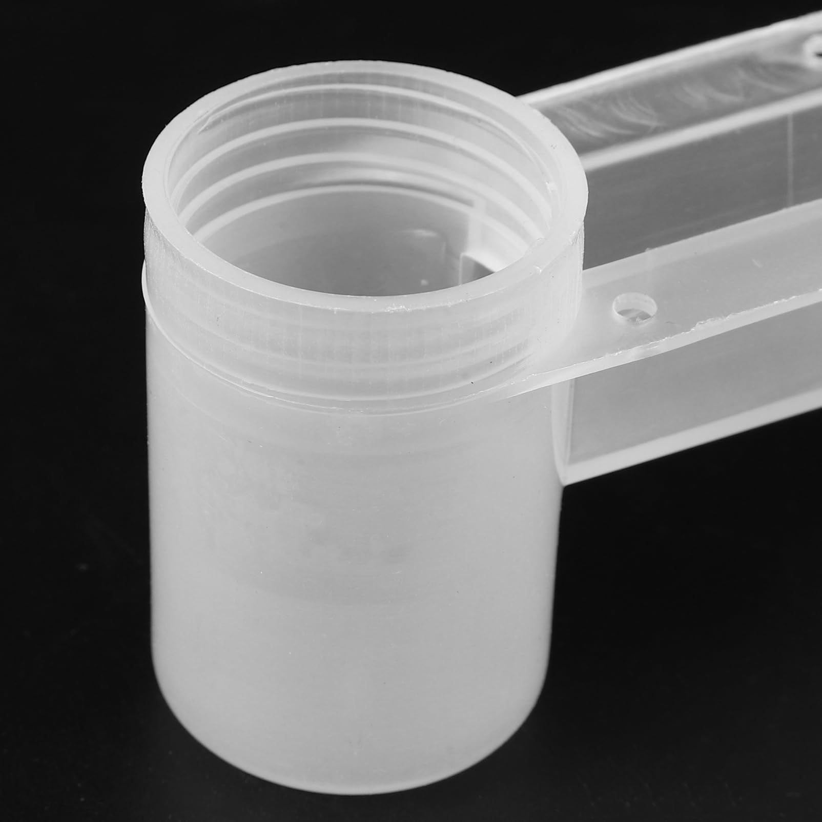 Abaodam Dispenser per Bere Doppia Bocca per Piccioni e Pappagalli in Plastica Bianca Facile da Pulire, Bevitore Automatico per Negozio di Animali e Casa