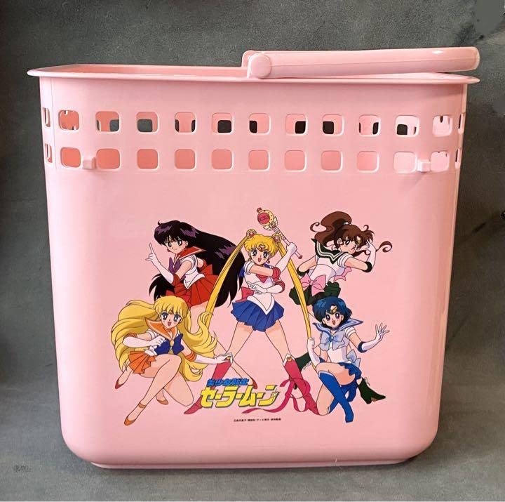 セーラームーン 洗濯カゴ