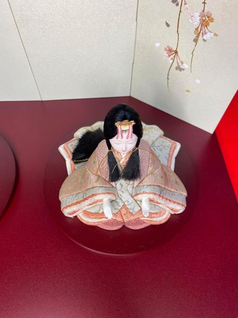 一秀作　江戸木目込人形　雛人形　親王平飾り・間口約４５×奥行約３０×高さ約３２㎝ 2508-honpo_h293-ic-120