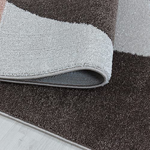 Tapis design Zipcode rose à triangles et trapèzes pour une ambiance douce - 6