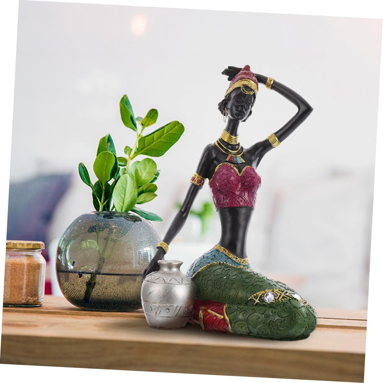 LIFKOME Statuetta Decorativa Etnica da Interni 2 Pezzi in Resina | Lavorazione Accurata, Stile Unico, per Scene Decorative e Ambienti Domestici, come Ornamento da Collezione