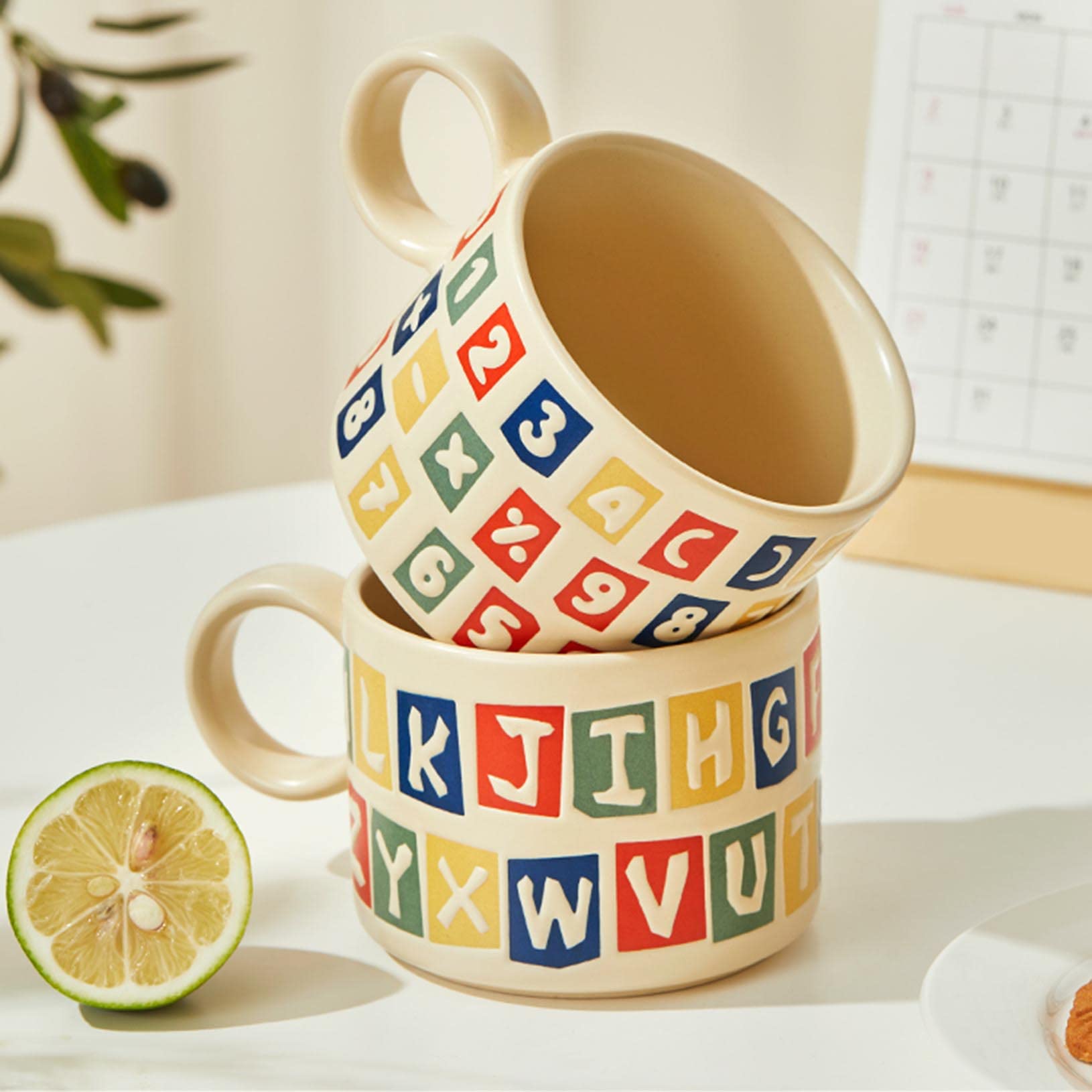 ZALTAS Duży ceramiczny kubek śniadaniowy, rzeźbiony ręcznie malowany ceramiczny kubek na płatki owsiane z okrągłym uchwytem, kubek na mleko z wytłoczonym INS, duża filiżanka do kawy, słodka woda B-300