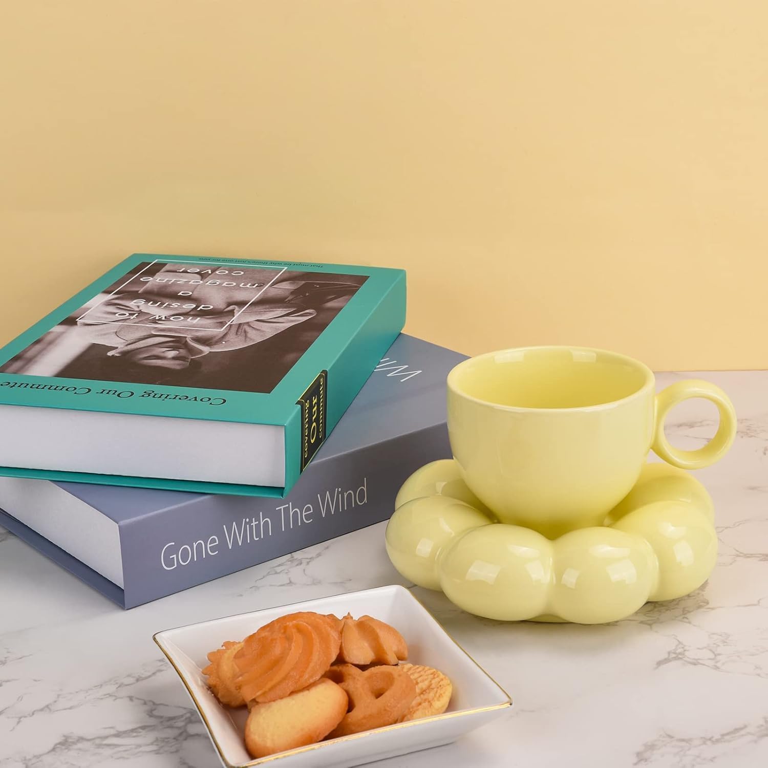 Ceramic Coffee Mug with Saucer Set, Creative Cute Cup with Sunflower Coaster for Office and Home, 6.5 oz/200 ml for Tea Latte Milk, Suitable for girls (Lemon yellow)