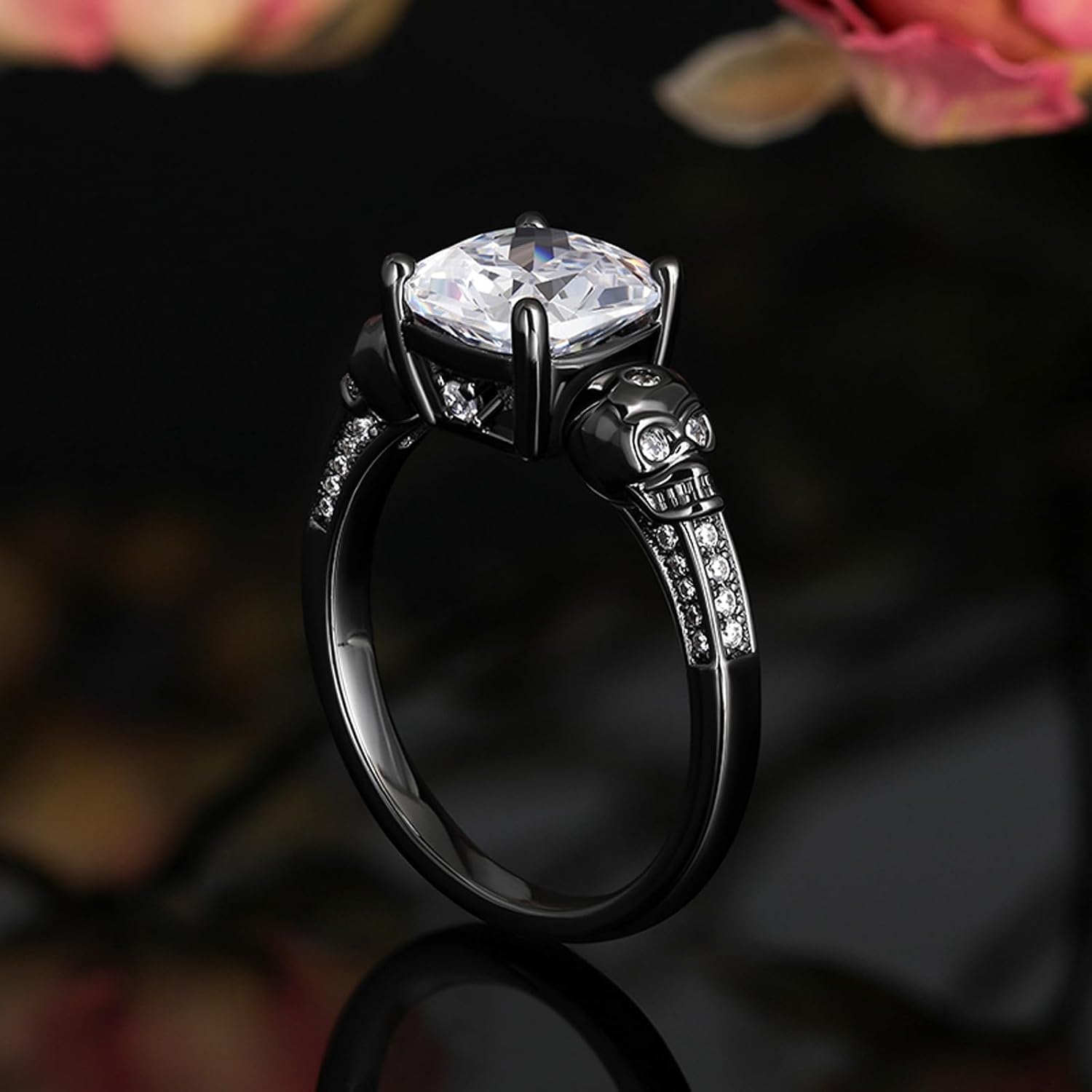 Jeulia 3.9ct Skull Engagement Ring Sterling Silver Cushion Cut Gothic Ring Cubic Zirconia Black Band Wedding Promise Anniversary Romantic Jewelry for Women Men with Jewelry Gift Box