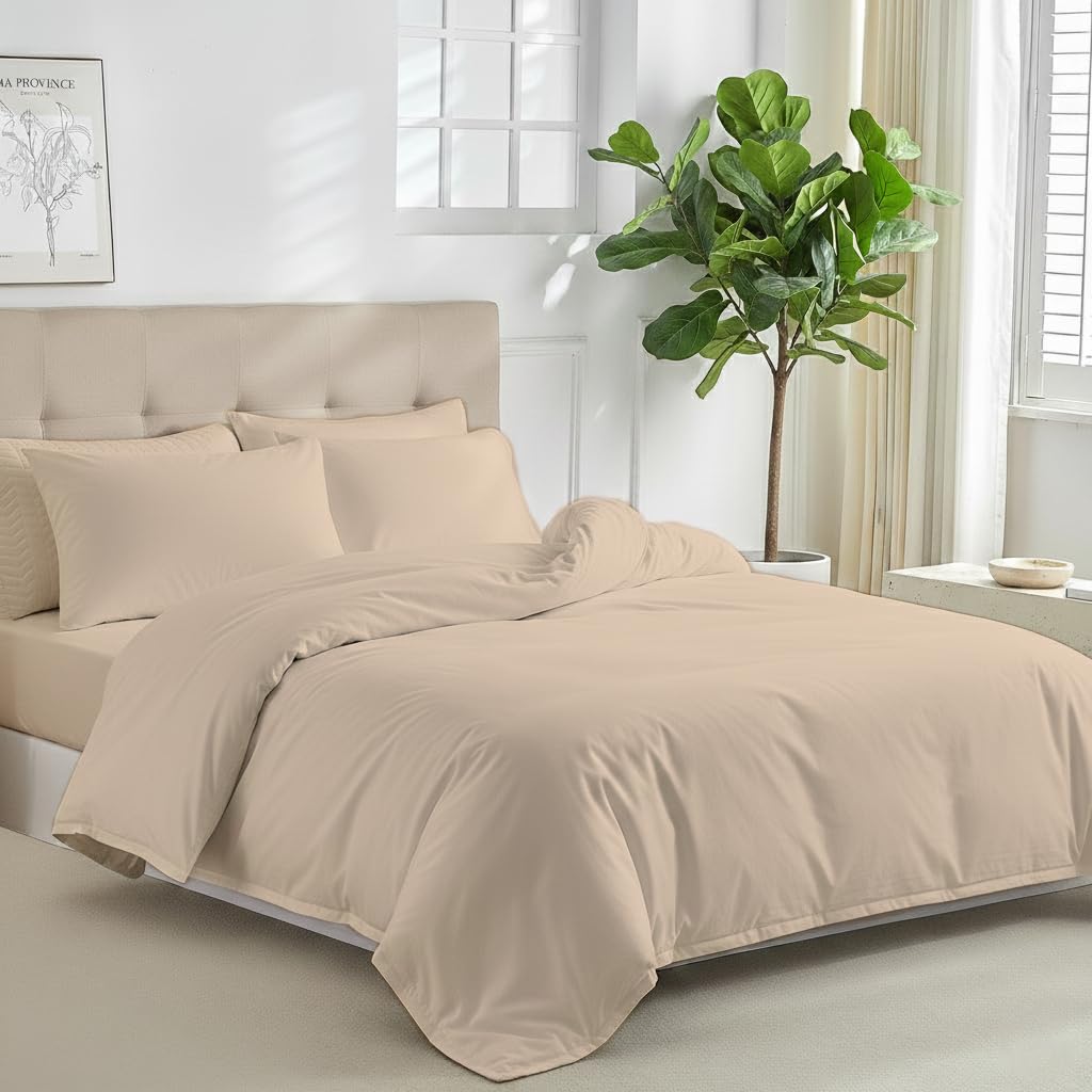 Cuddle Cloud Microfiber 4 Piece Bedding Set with Fitted Sheet and Pillowcases Plain Bedding - Soft Microfibre Polyester Breathable Duvet Cover Set With Button Closure (Mocha, Double)
