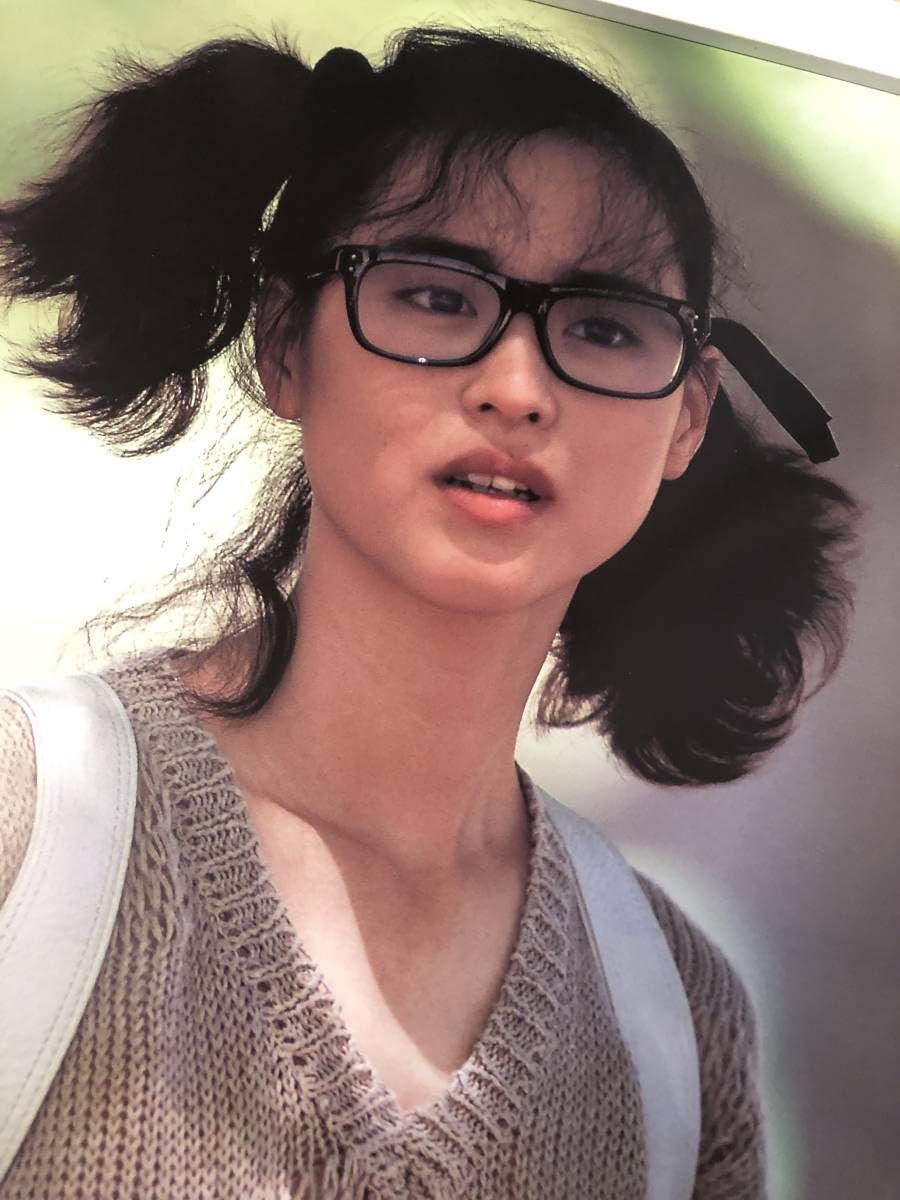 Amazon.co.jp: kj 額装品 松田聖子 メガネ 写真 A4サイズ額入り