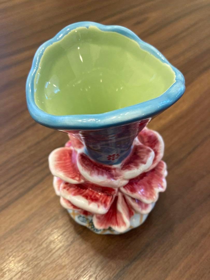 1097 深川製磁 芙蓉鉄仙花 花瓶 金彩 1097 深川製磁 芙蓉鉄仙花 花瓶