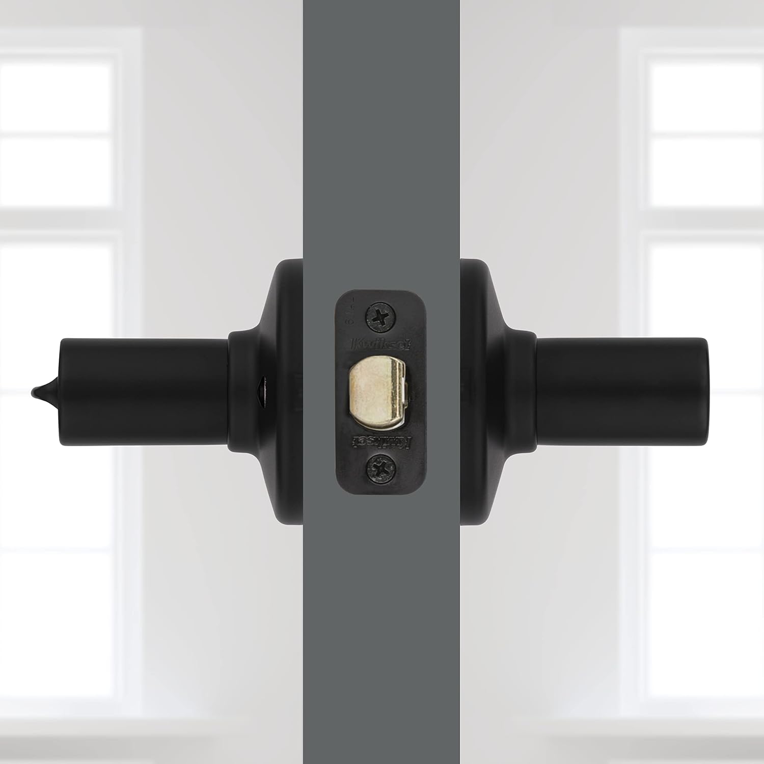 Kwikset Ladera Entry Door Handle with Lock and Key, Secure Keyed Reversible Lever Exterior, Doorlock, For Front Entrance and Bedrooms, Matte Black, Pick Resistant Smartkey Rekey Security