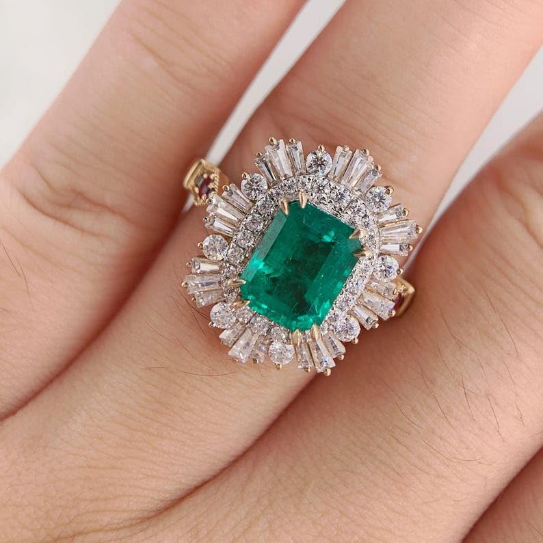 Bague émeraude naturelle argent 925 pour sublimer vos soirées