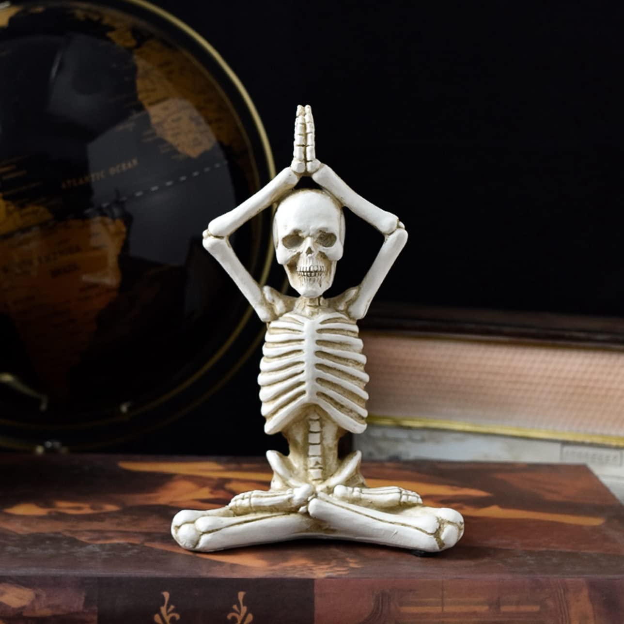 schulpture Estatuilla Coleccionable Pequeño Yoga Esqueleto Humano Calavera Manualidades para decoración de Halloween Regalo Elegante Esqueleto Humano