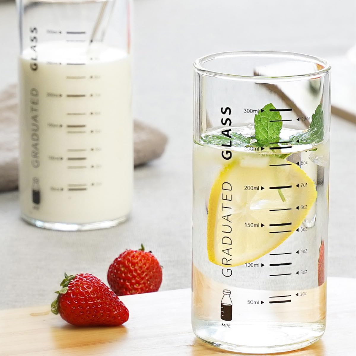 Hakefyna 10 Oz Glass Measuring Cup for Milk, Juice, Coffee, Ice Cream, Elderly, Beginners, Weight Loss