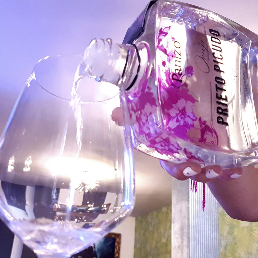 Aguardiente de Orujo Prieto Picudo Monovarietal Panizo 50 cl