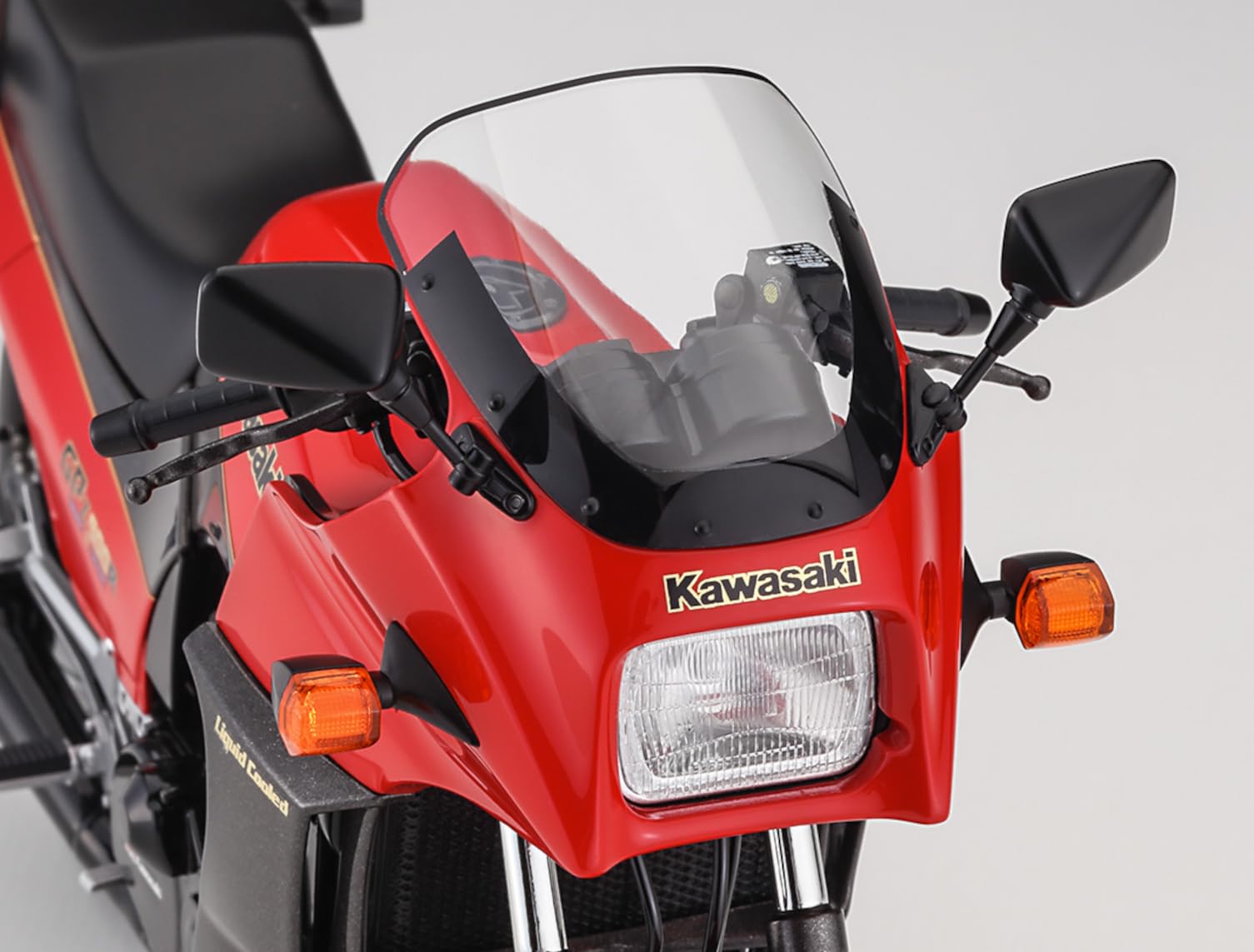 Hasegawa 621519-1/12 Kawasaki GPZ900R 1984 - Maßstab 1:12