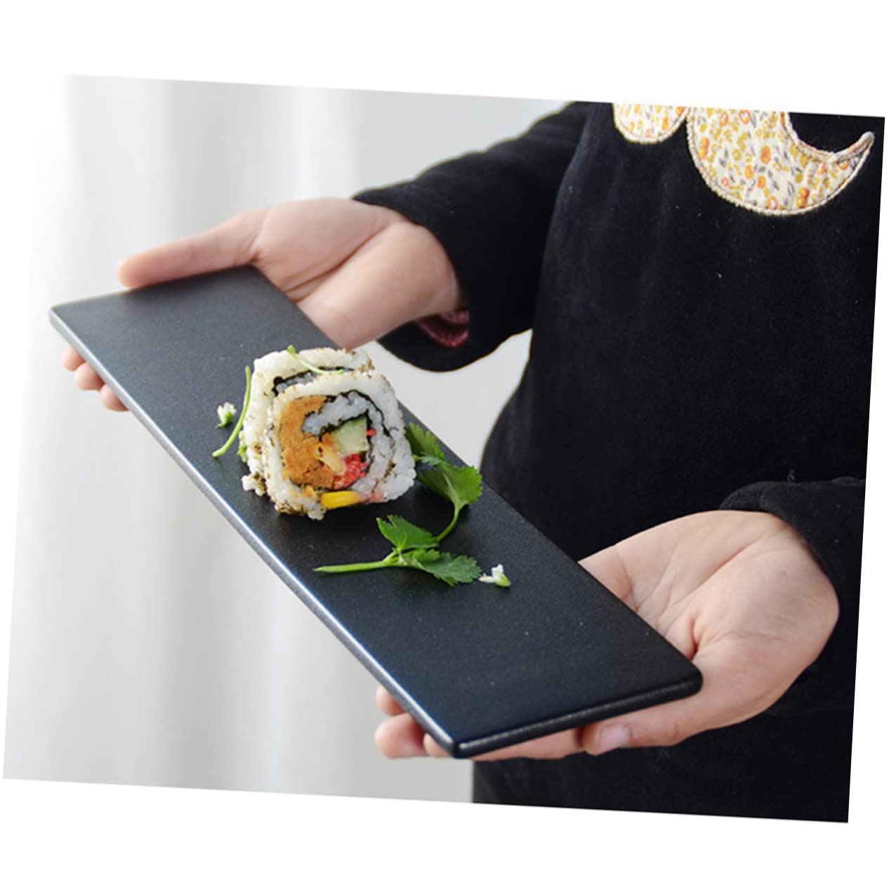 LABRIMP Assiette à Sushis en Céramique Rectangulaire Style Japonerie Noir | Plateau de Sashimi, Service pour Snacks, Usage Restaurants et Fêtes Spéciales
