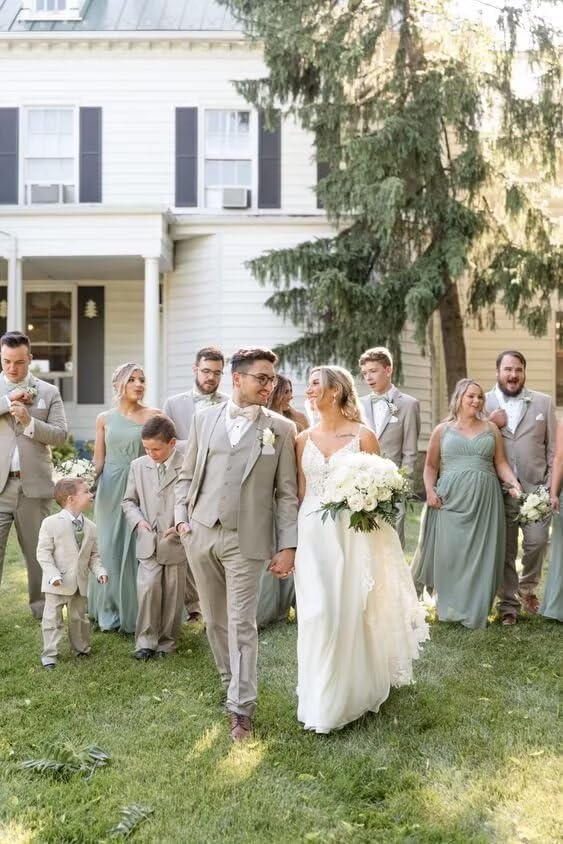 Mens 3 Piece Suit Set Two-Button Men Suits Regular Fit Notched Lapel Blazer Solid Prom Wedding Evening Suit4