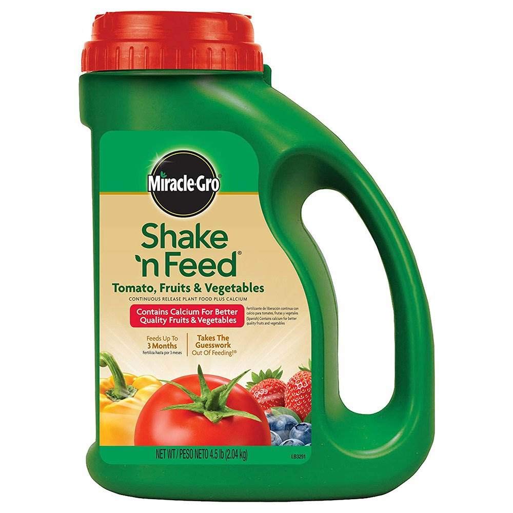 Miracle-Gro Shake 'n Feed Continuous Release Plant Food with Calcium for Tomatoes, Fruits, and Vegetables, 4.5-Pound (Slow Release Plant Fertilizer)