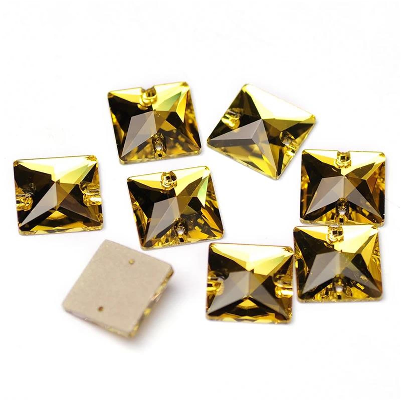 Strass carrés en verre à coudre à dos plat avec trous pour vêtements et robes