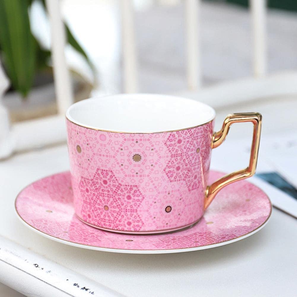 Cadeau mug style marocain en porcelaine avec soucoupe élégante