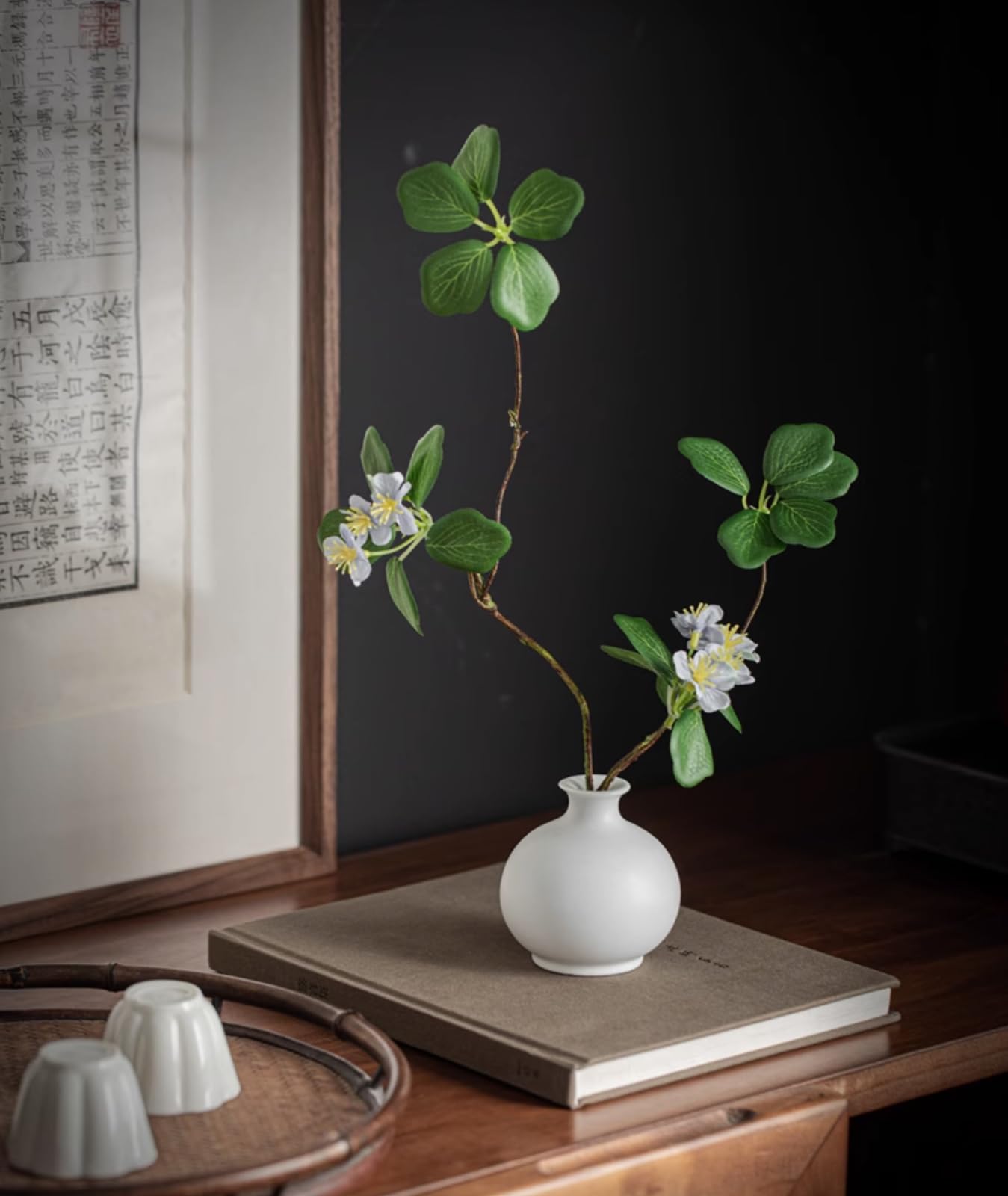 ●JAPANESE MODERN VINTAGE FLOWER BASE● Amazon.com: Japanese Style Ceramic Flower Vase Small Ikebana