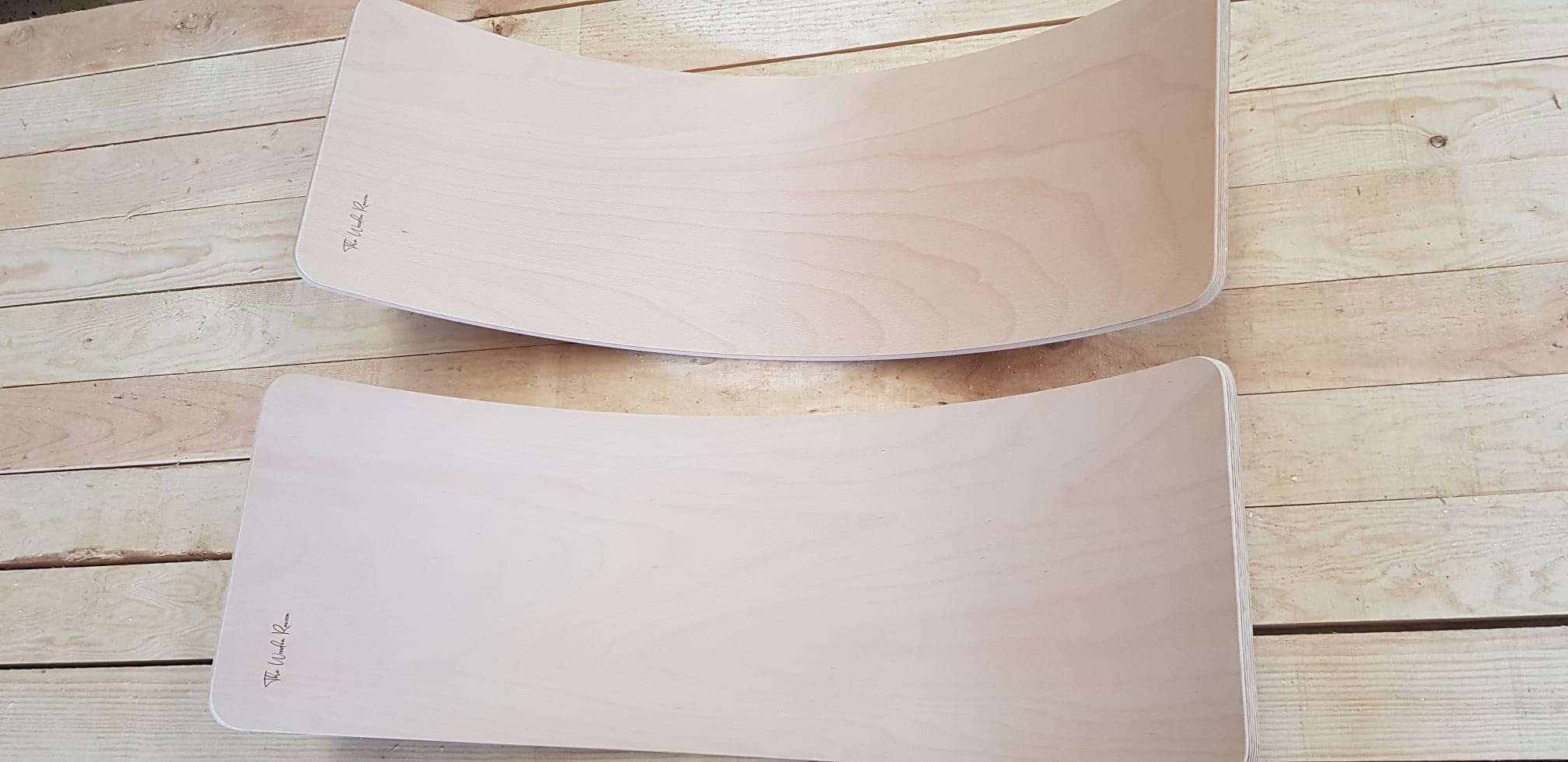 TWR ® - Tavola Curva Certificata CE - Ecologica e Realizzata a Mano. Prodotto in Spagna. Finitura Naturale. Balance Board Legno. Tavola Montessori. Tavola di Equilibrio