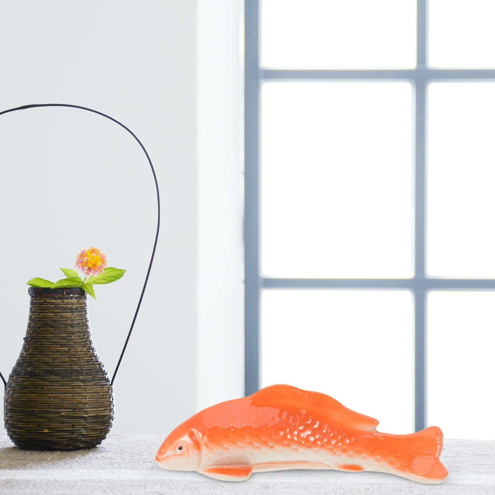 Luxshiny Decorazione Ceramica Forma di Pesce Flottante per Acquario Stile Cinese Accessorio per Pesci e Decorazioni Domestiche