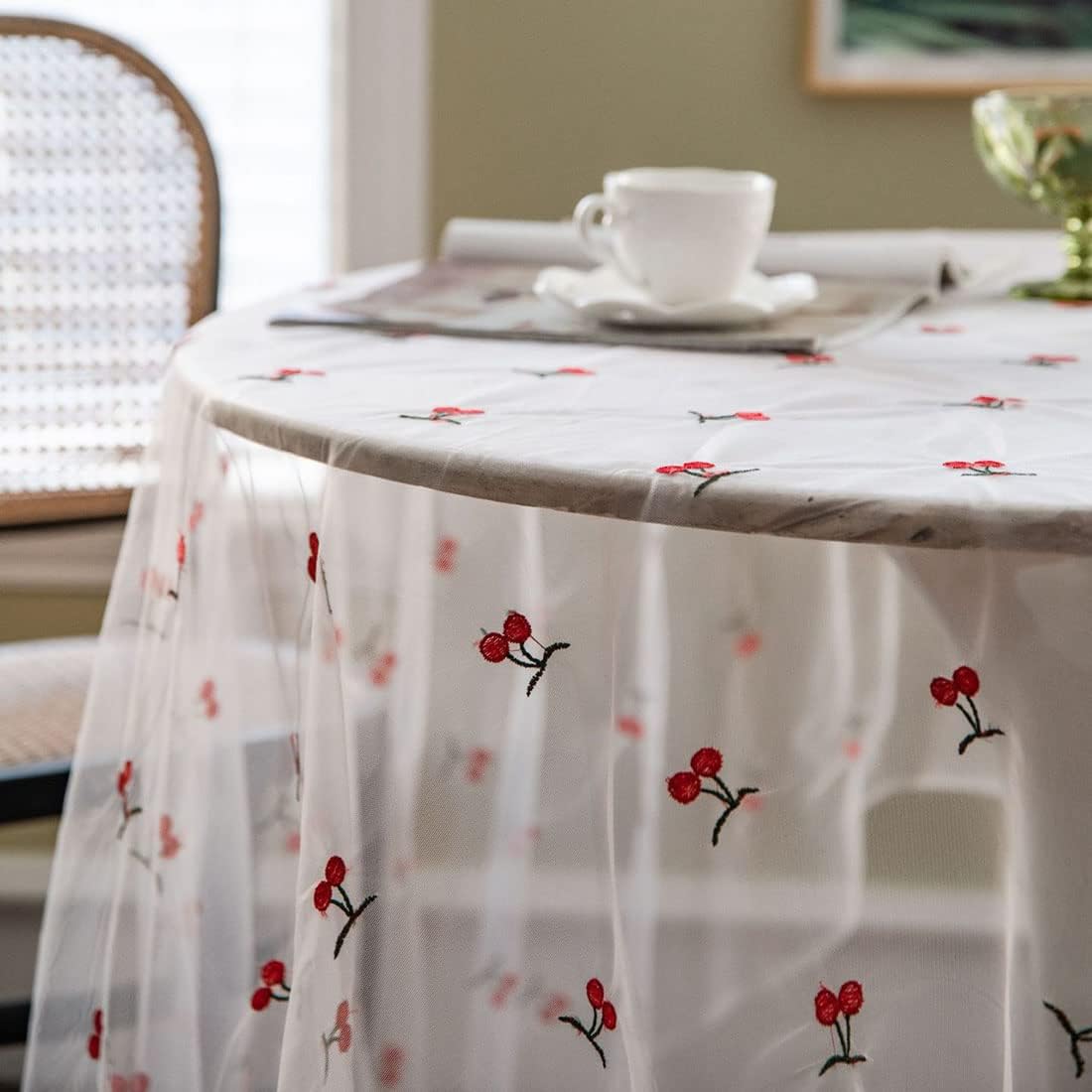 vctops Cherry Embroidery Lace Tablecloth Embroidered Lace Table Cover Overlay for Party Wedding Kitchen Dining Home Decorations (Cherry, 59"x118")