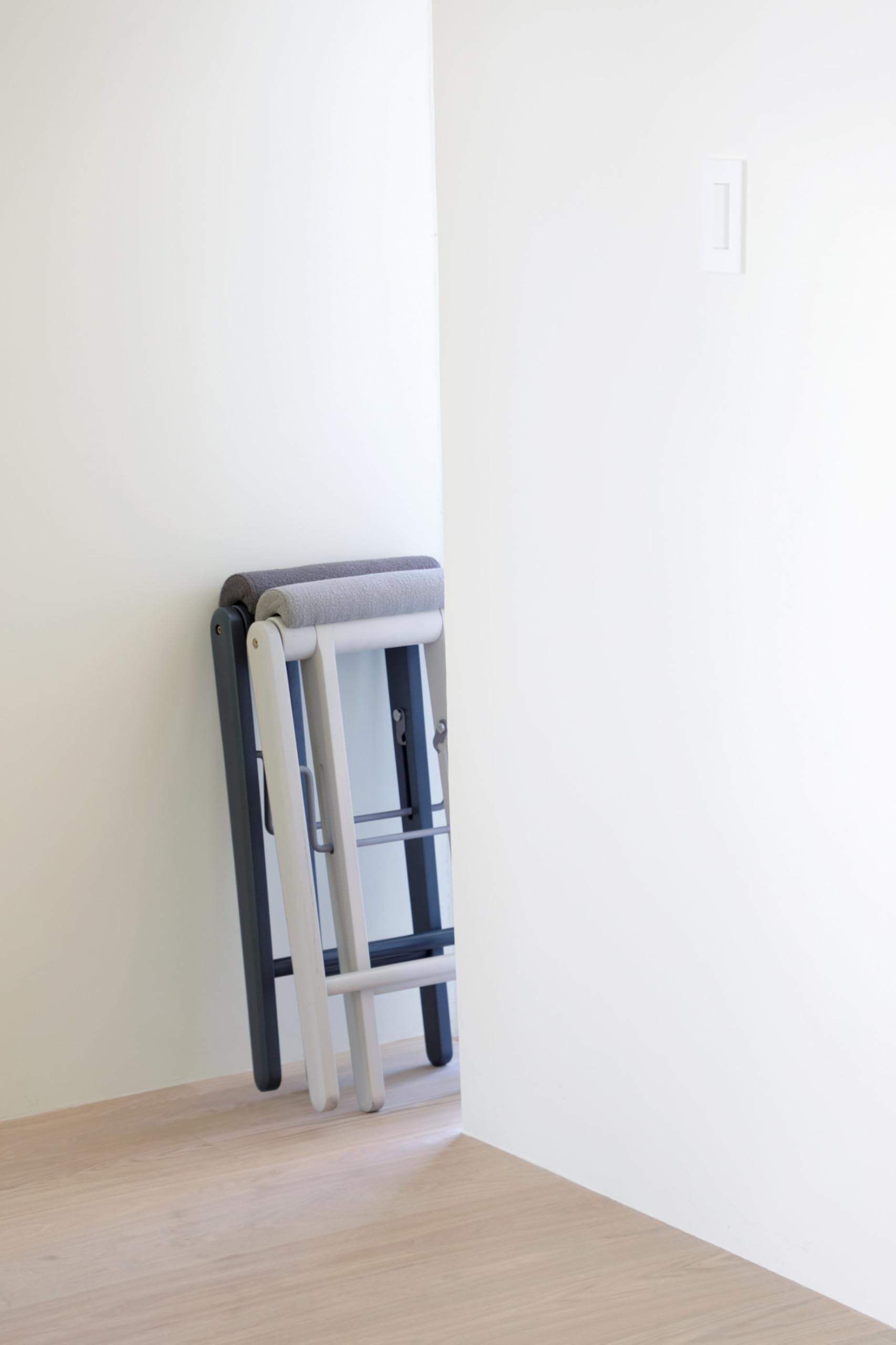 Amazon｜弘益 TITTO-FH ハイチェア (フォールディング ハイスツール