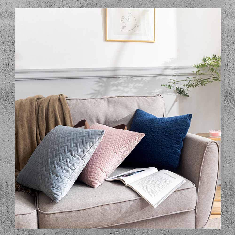 Funda De Cojín para Sofá De Almohada Cuadrada Funda De Almohada En Relieve De Terciopelo Holandés 3D con Adecuado para Sala De Estar, Sofá, Dormitorio, Decoración del Hogar 18 * 18 Pulgadas 3 Piezas
