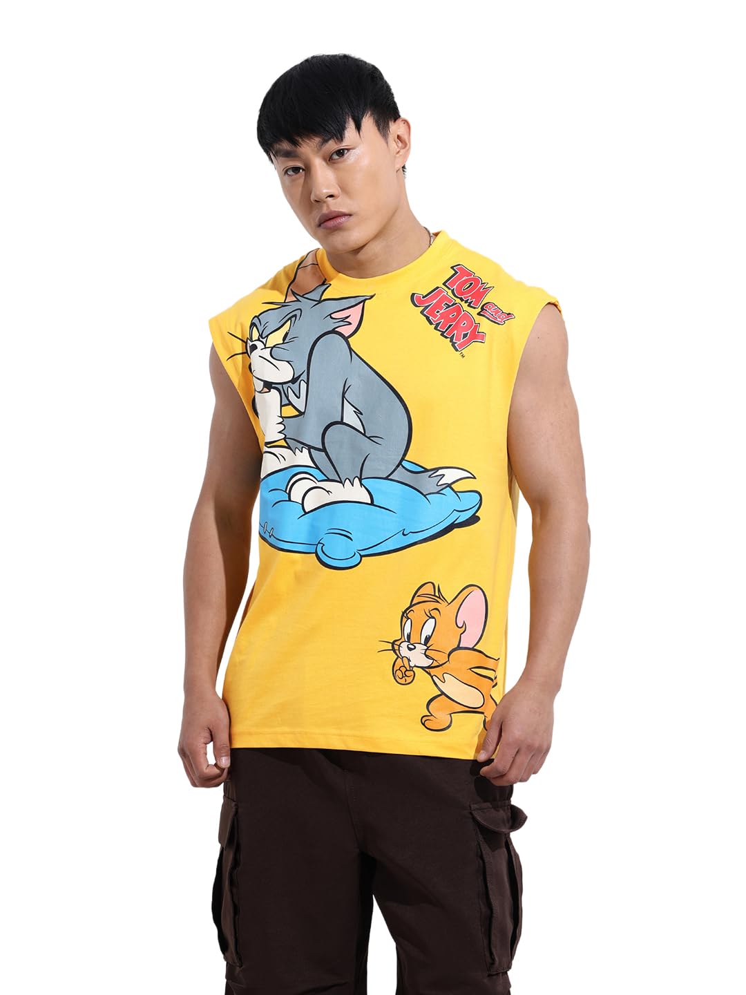 the indian garage co Warner Bros. Collection Men Tom & Jerry Print Oversized Fit Sleeveless Crew Neck T-Shirt-picture-14