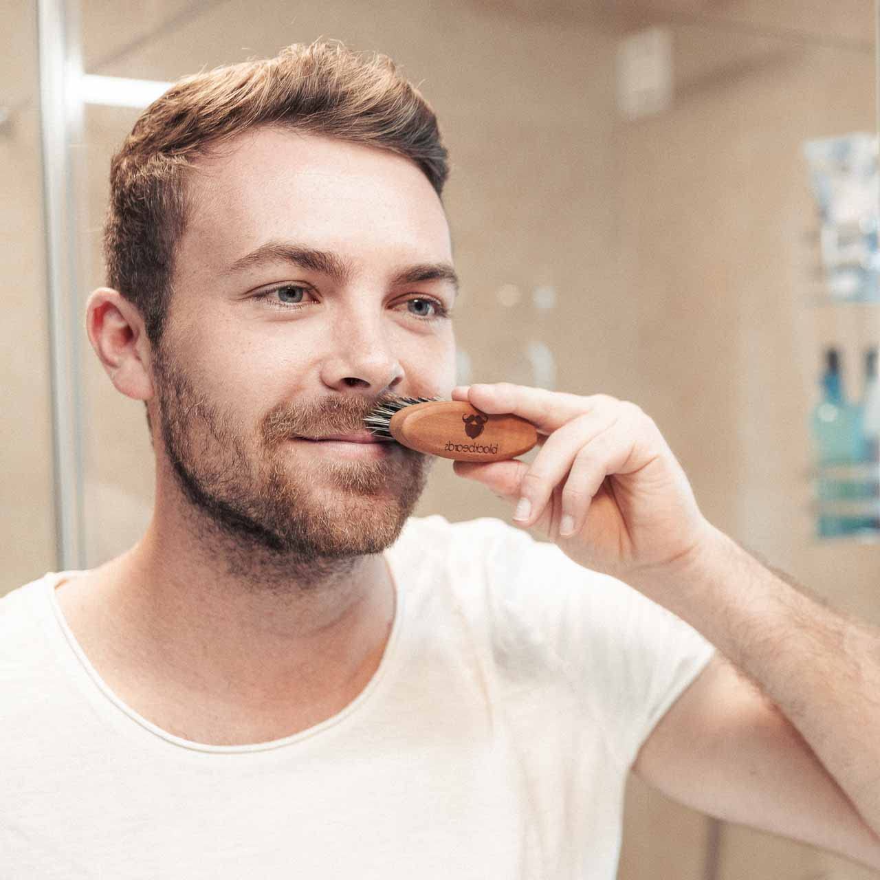 Erfolgreich Kiefer Stress blackbeards bartbürste Rebellion Allianz Gerangel