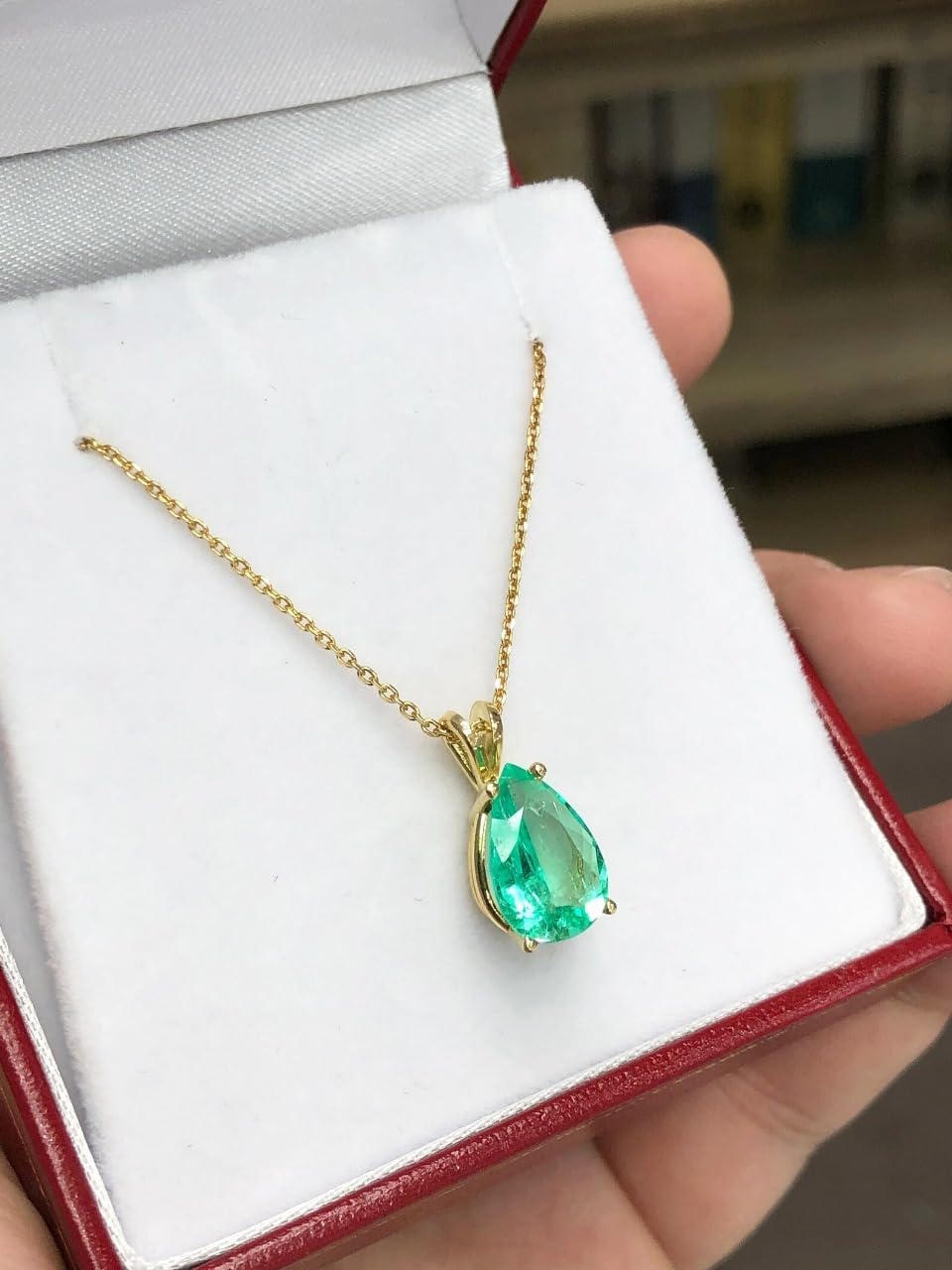 4.50 Carat VVS Colombian Rich Green Natural Earth mined Emerald Solitaire gold 4 Prong Pendant, Pear Cut Emerald Gold Double Bail Pendant