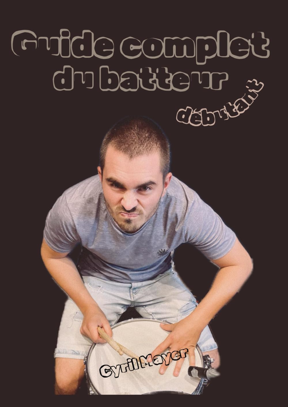 Guide complet du batteur débutant pour surmonter les difficultés et jouer vos premiers rythmes