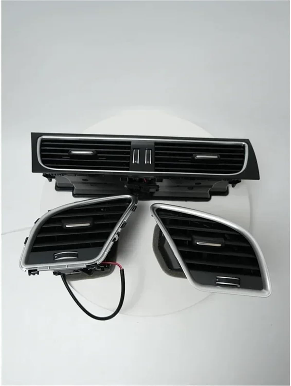 2009-2016 A4 B8 A5 Front Dashboard Air Conditioning Outlet Vent 8KD820901 8KD820902 Air Conditioner Outlet(1Pcs Left)
