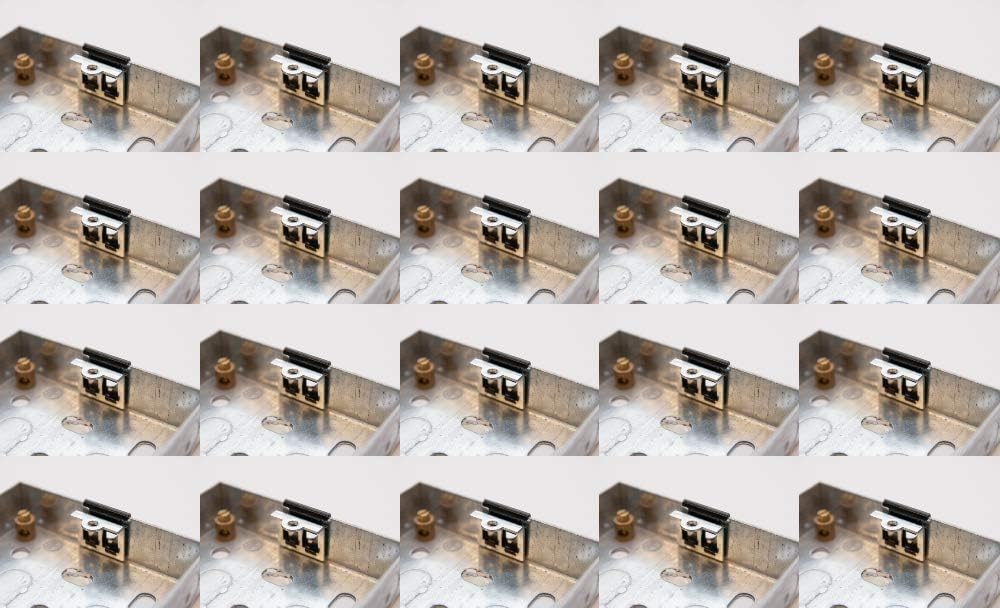 x20 Back Box Repair Clips Replace Damaged Threads or Lugs on Installed Electrical Metal Back Pattress Boxes