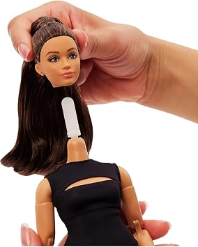 Basics Model 05 Collector Doll Signature Koleksiyon Bebek, Siyah Elbise, Stiletto