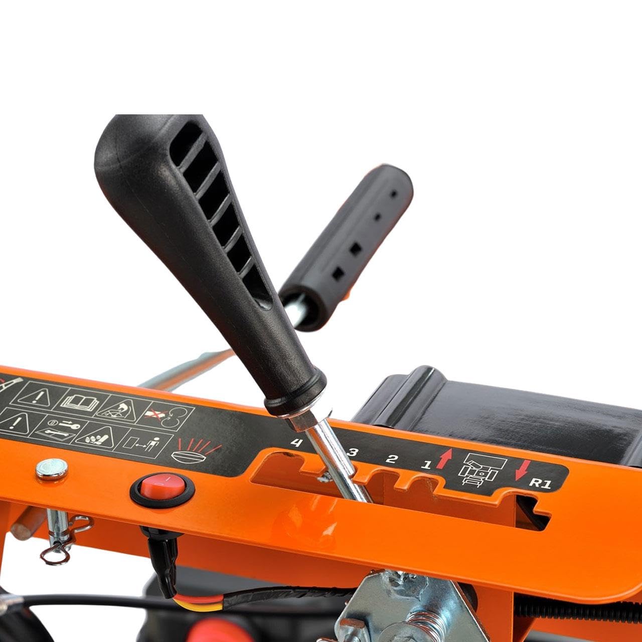 FUXTEC Benzin Schneefräse FX-SF2196 mit 196ccm (5,5 PS) 4-Takt-Motor - 61 cm Räumbreite, 51 cm Räumhöhe &11m Auswurfweite – E-Start, 4 Vorwärtsgänge & 1 Rückwärtsgang – schwenkbarer Auswurfschacht