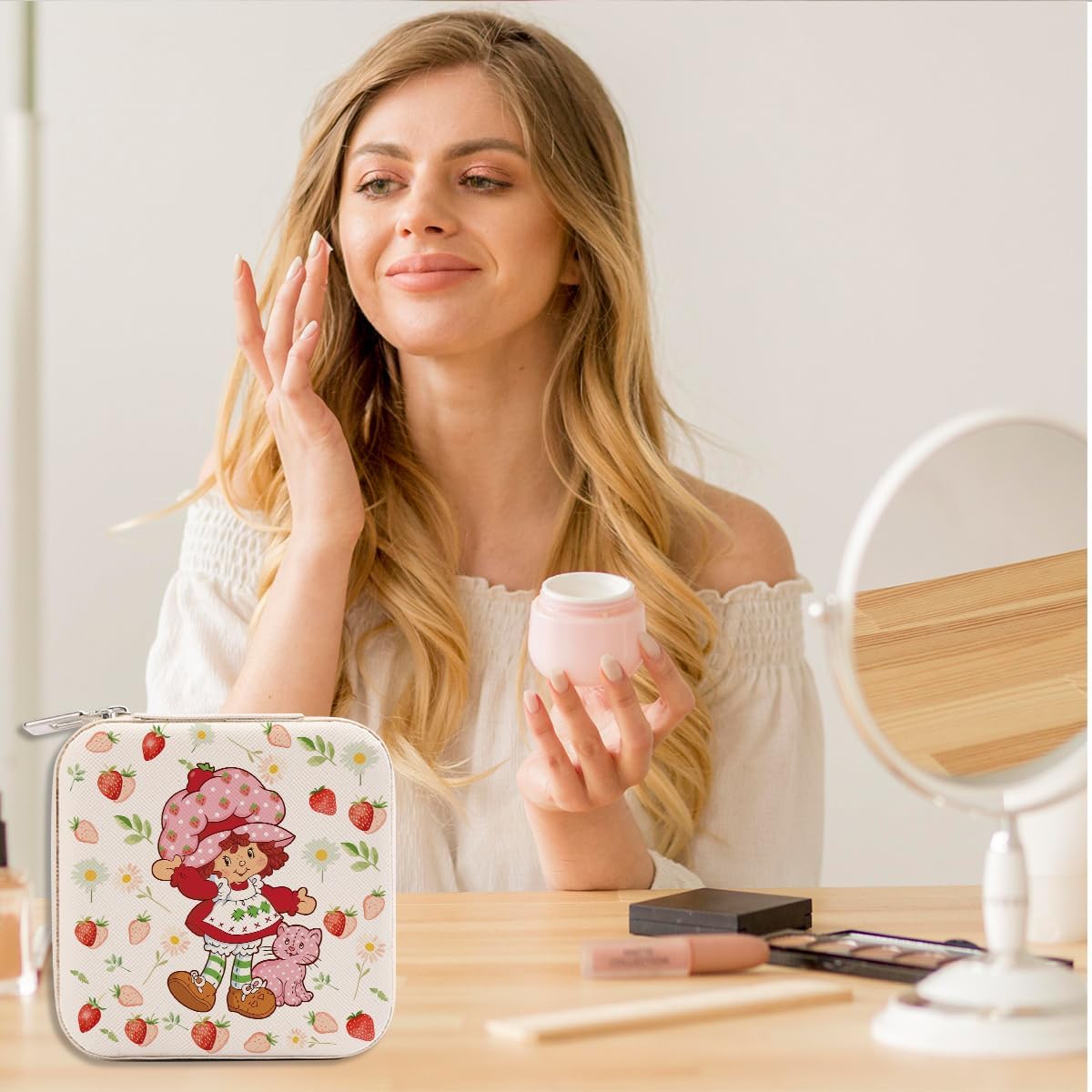 LONGXIN Cute Strawberry Travel Jewelry Case Small Box Organizer Kawaii Accessories Strawberry Party Favors Birthday Christmas Gifts for Women Teen Girls Friends - Image 7