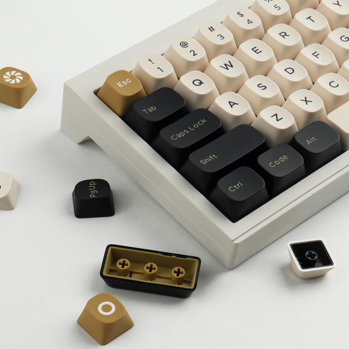Sunzit Double Shot PBT Keycaps,171 Keys YMK Profile Keycap | Classic Black & White Gold Custom Dye-Sub Retro Keycap Set for Cherry MX Switches ISO/ANSI UK Layout Mechanical Gaming