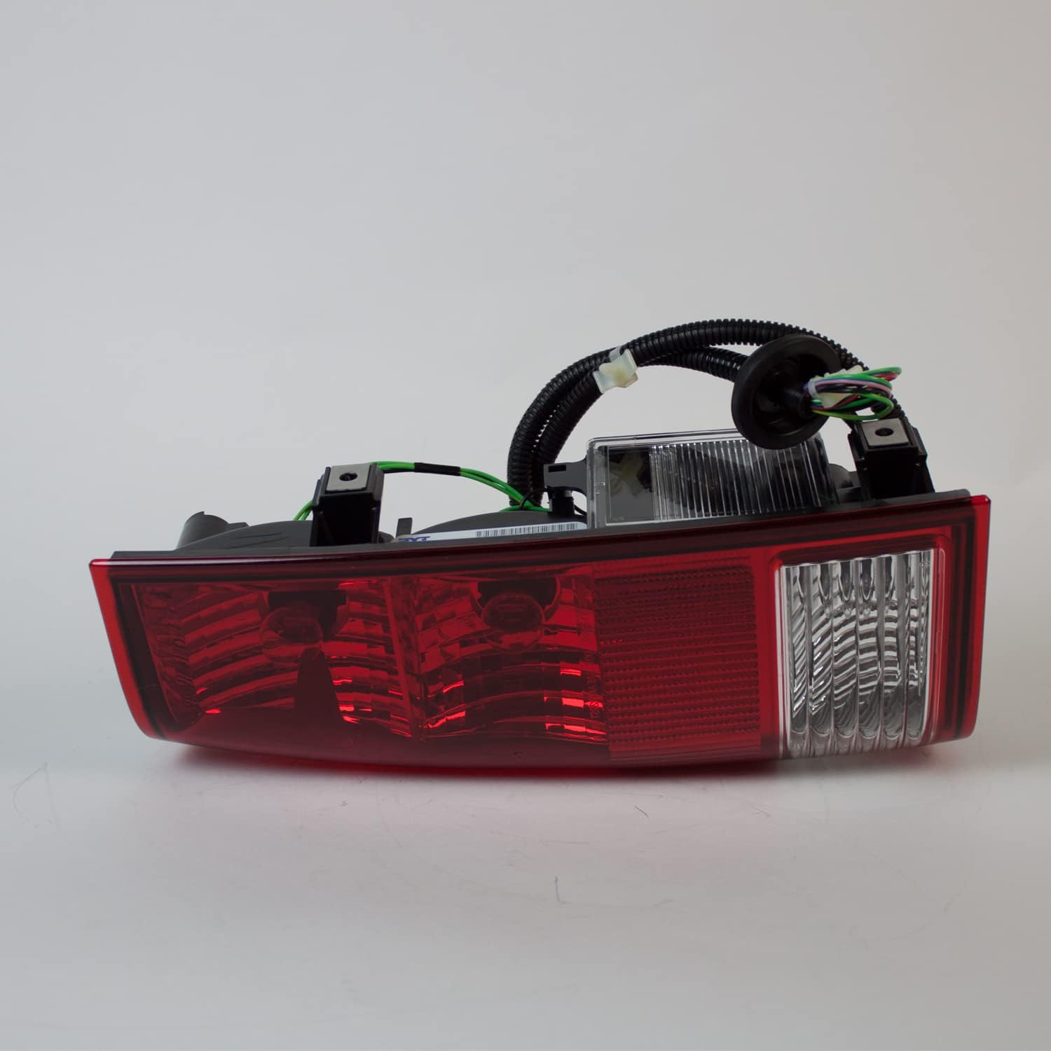 TYC 11-6000-00-1 Replacement left Tail Lamp (Compatible with NISSAN TITAN), 1 Pack