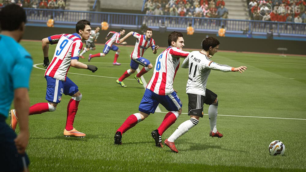 In-game screenshot of a football team lining up before a match
