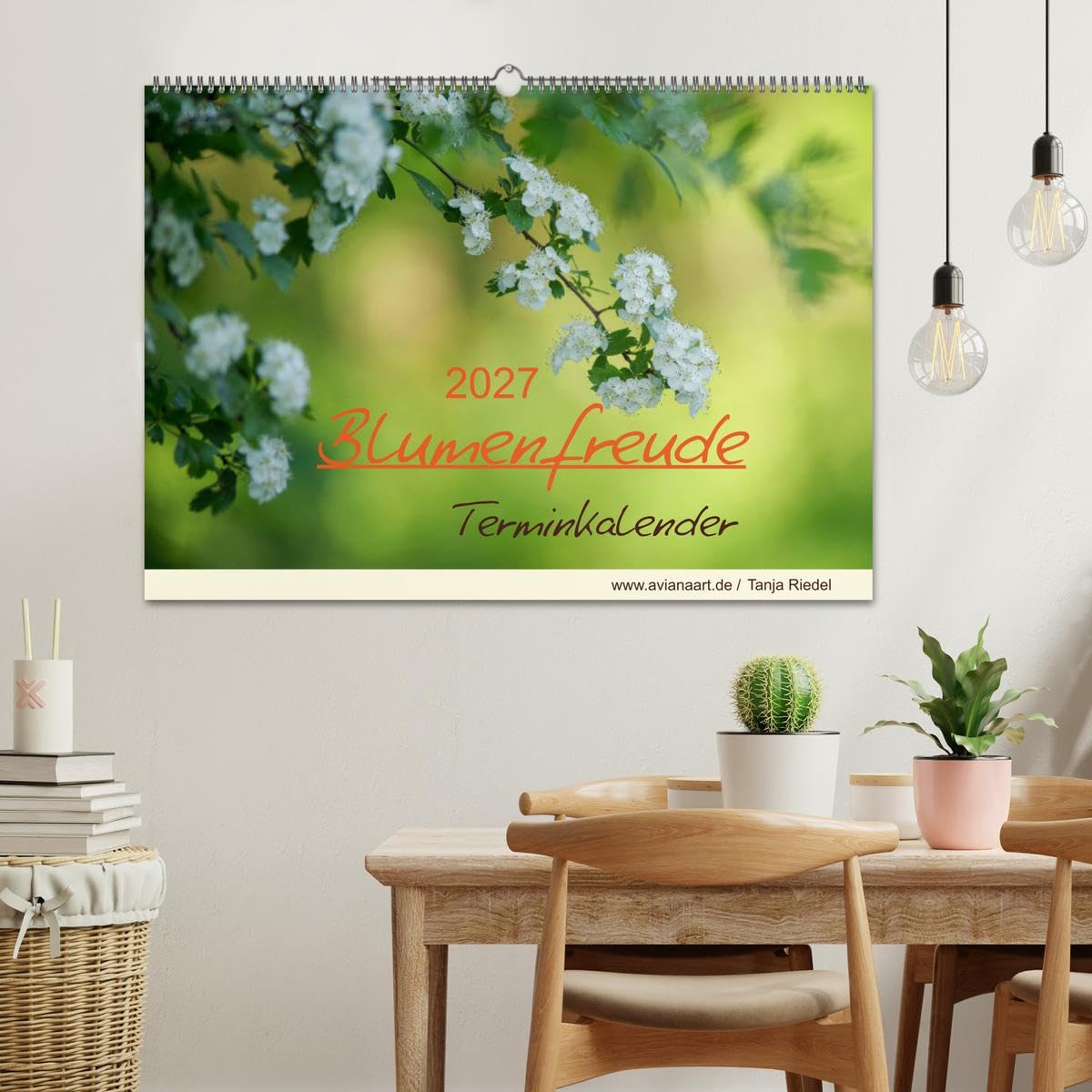 CALVENDO - Blumenfreude Terminkalender (Wandkalender 2027 DIN A2 quer), Monatskalender: Mit wunderschönen bunten Blumen und Blütenbilder durch das Jahr